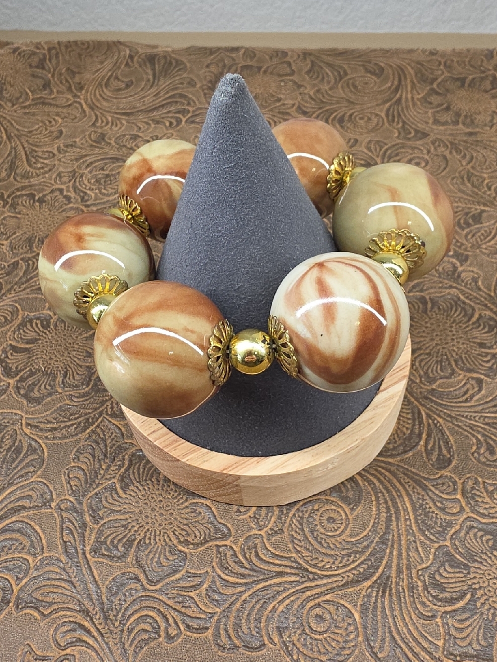 Vintage Marbled Brown Cream Gold Bold Large Bead Unique Funky Stretch Bracelet
